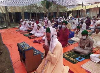 ফরিদপুরের কয়েক গ্রামে ঈদ উদযাপন 